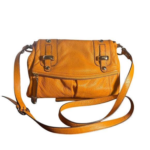 B Makowsky Orange Leather Crossbody Shoulder Bag Purse Adjustable Strap Medium - Picture 1 of 16